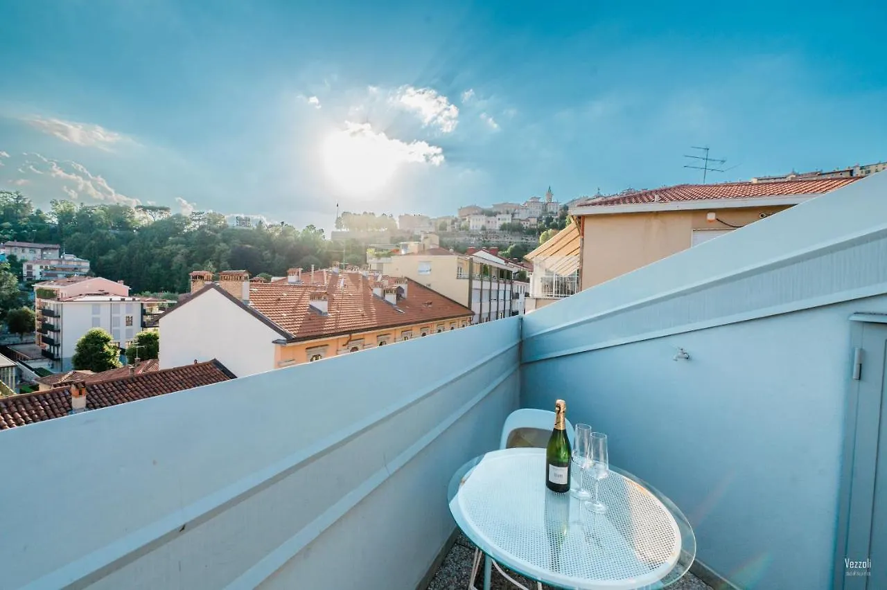 Appartement Feel - Central Terrace Bergamo